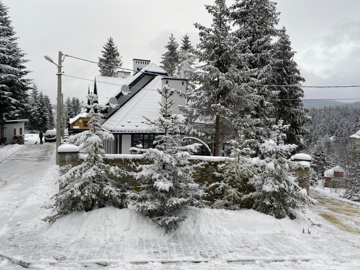 Феєрія Лісу Aparthotel Skhidnytsia Exterior foto